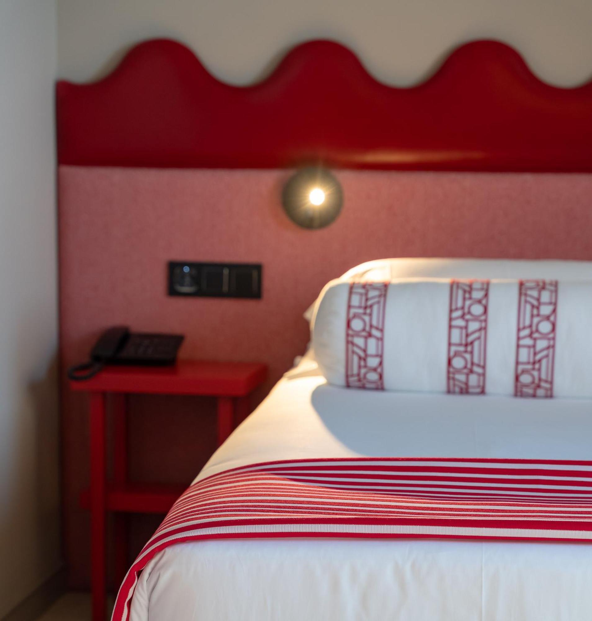 Hotel Boutique Faro Silleiro Baiona Bagian luar foto