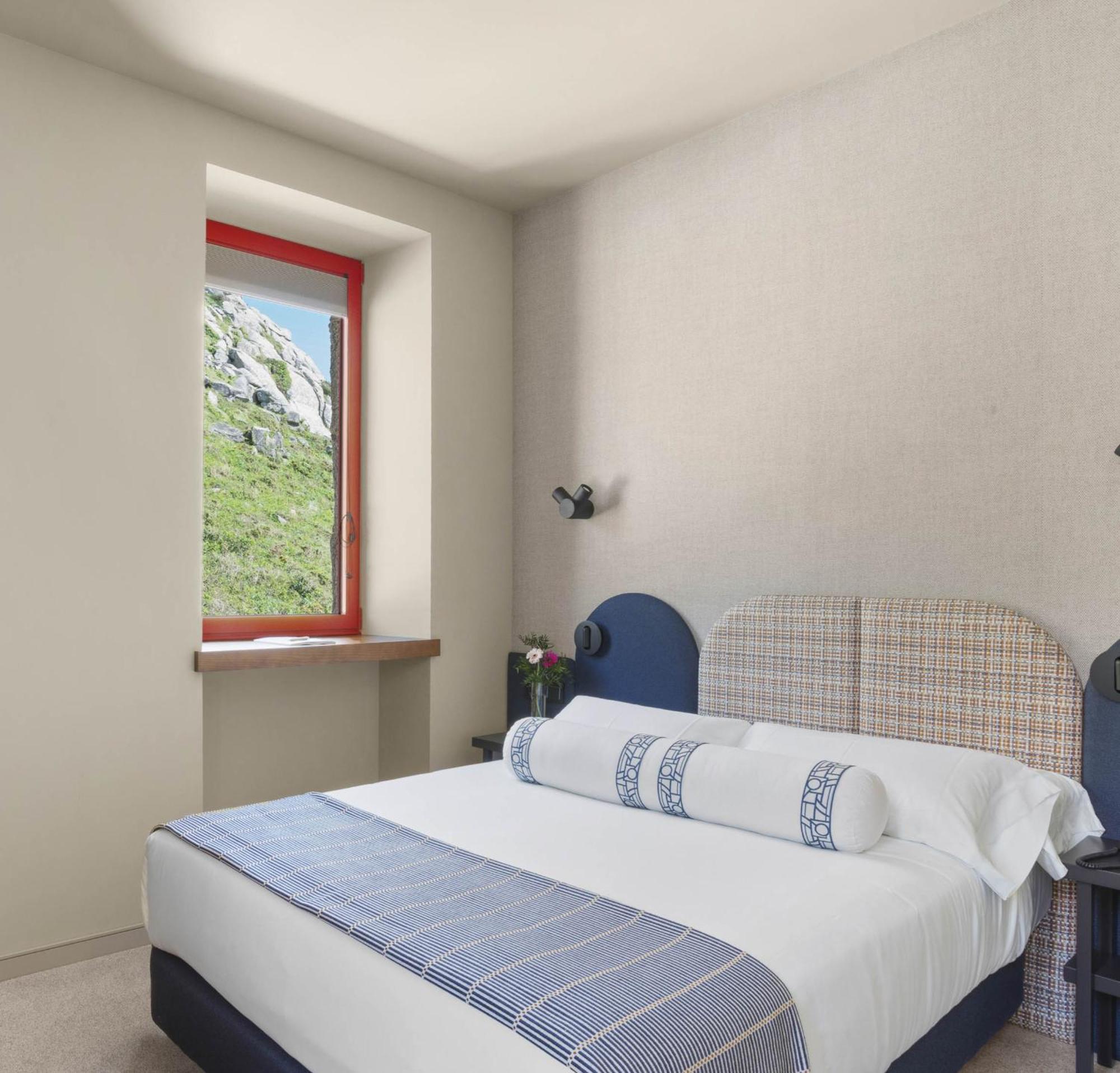 Hotel Boutique Faro Silleiro Baiona Ruang foto